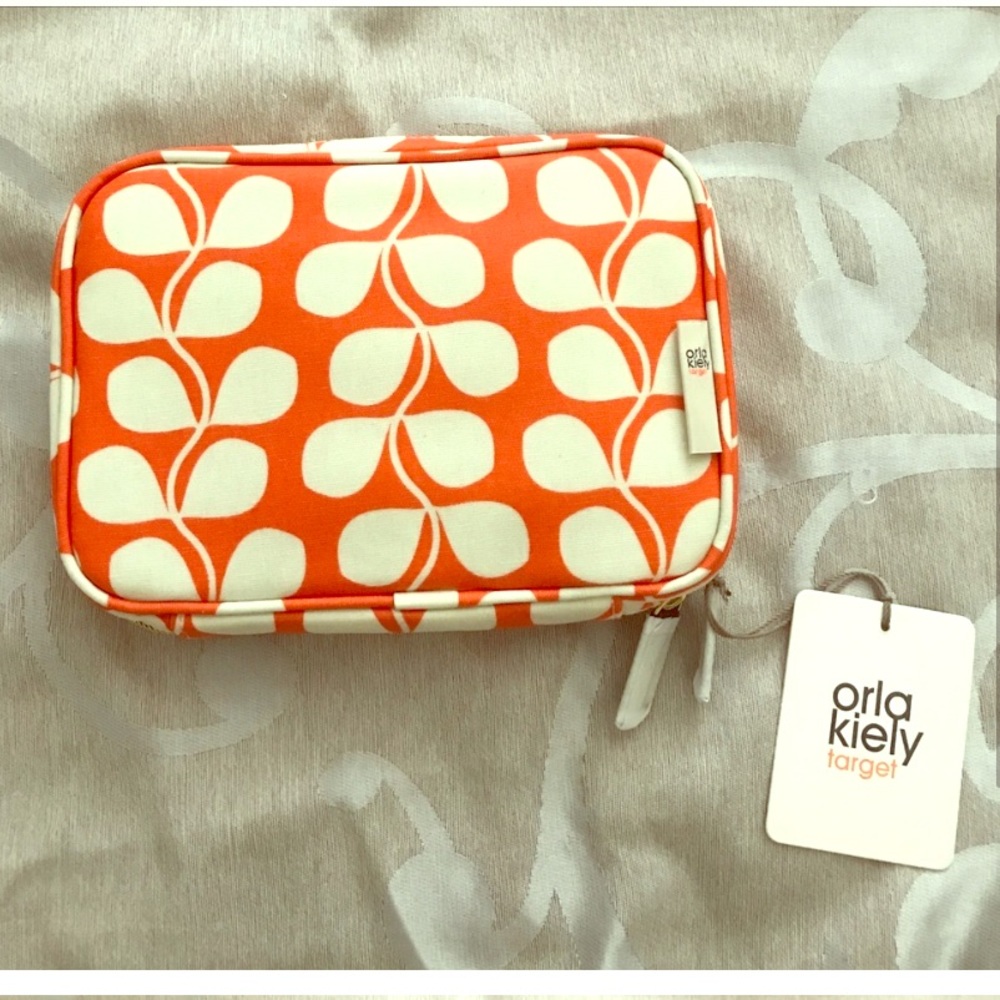 **ISO** Orla Kiely Target Makeup Organizer